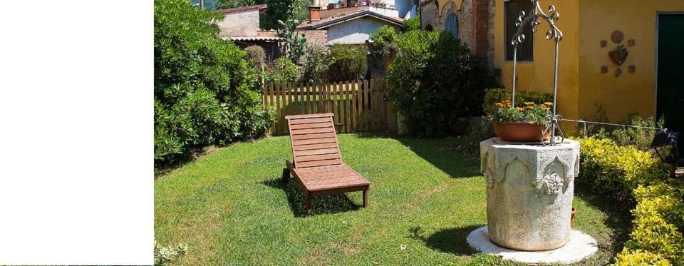 Al Piano Di Sopra Bed & Breakfast Massarosa Exterior photo